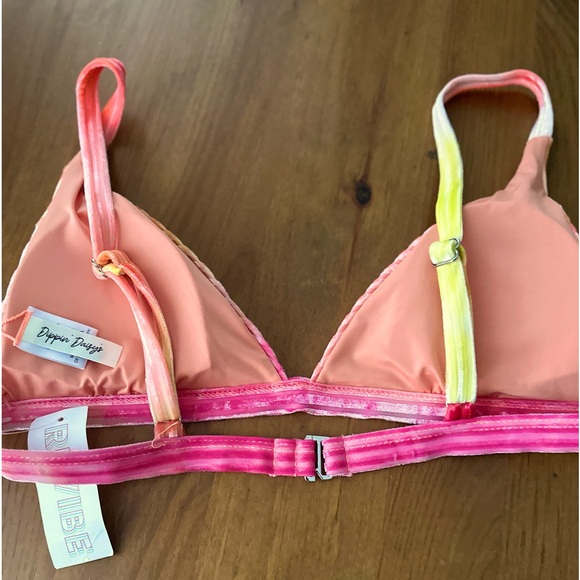 NWT Revibe Dippin Daisy’s Ribbed Boho Pink Tie Dye Bikini Top Large - Picture 2 of 8